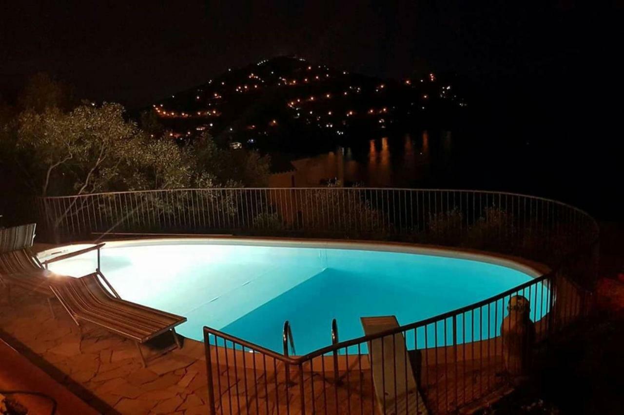 Villa Panoramica Tra Suggestive Notti Stellate. Torre delle Stelle Extérieur photo